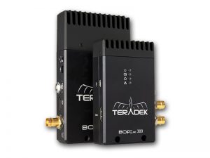 HD-SDI/HDMI-video transmission - Teradek BOLT-930 PRO 300 Set (TX+1RX) rent
