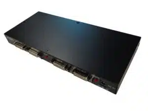 DVI-Splitter 1-8 von Lindy in Schwarz, mit acht DVI-Ausgängen, einer Power-LED sowie einem Netzanschluss - perfekt für flexible Anschlusslösungen und zum Mieten oder Kaufen.