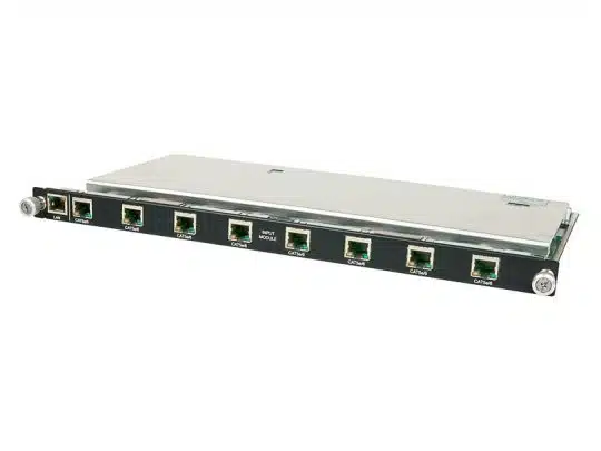 Netzwerk-Switch-Modul mit acht Ethernet-Ports und Metallgehäuse auf weißem Hintergrund, erhältlich zur Miete oder zum Kauf. Perfekt für flexible Netzwerklösungen im professionellen Einsatz.