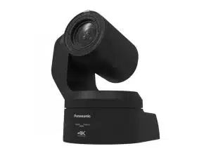 Panasonic AW-UE150KEJ 4K PTZ-Kamera mieten - schwarze Profi-Kamera mit großem Objektiv und motorisiertem Sockel für fernsteuerbare, hochauflösende Videoaufnahmen, ideal für Events, Studios oder Livestreams.
