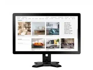 Computerbildschirm zeigt die moderne Möbelplattform "xyz" mit verschiedenen Sofas und Wohnzimmer-Einrichtungen, die zum Kaufen oder Mieten angeboten werden. Auf der klar strukturierten Website sind Produktbilder und Beschreibungen in einem minimalistischen Design dargestellt.