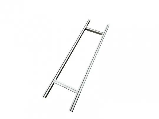 Unilumin Stacking URMIII Türgriff aus silbernem Metall, modernes Rohrdesign, geeignet für Ballastauflage, vor weißem Hintergrund.