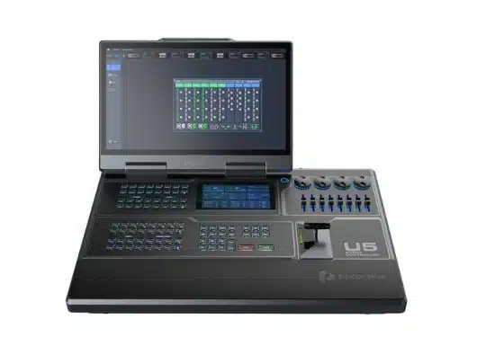 Event-Controller PIXELHUE U5 - professionelle AV-Steuerung als Neuware, mit großem Display, digitalem Mixer-Interface, zahlreichen Tasten, Schiebereglern und Drehknöpfen - jetzt kaufen oder mieten.