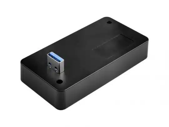 Rechteckiges, schwarzes Legamaster NFC Kartenlesegerät USB 3.0 (Neuware) mit deutlich sichtbarem USB-3.0-Anschluss, ideal zum kontaktlosen Auslesen von NFC-Karten; das Gerät liegt auf weißem Hintergrund.