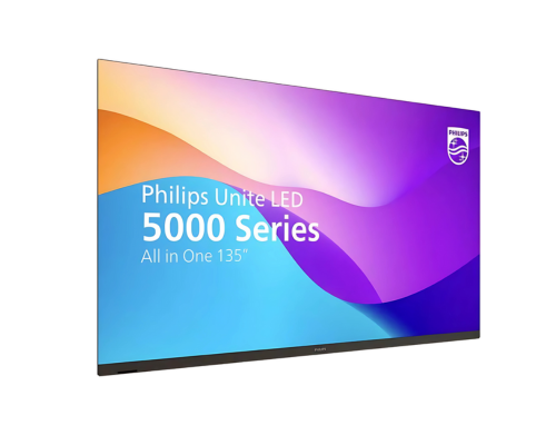 Philips Unite LED 5000 Series Display, 135 Zoll, wird schräg gezeigt mit leuchtendem Bildschirm in lila, pink, orange und blau; das Philips Logo ist oben rechts sichtbar - dieses große LED-Display jetzt kaufen oder mieten.