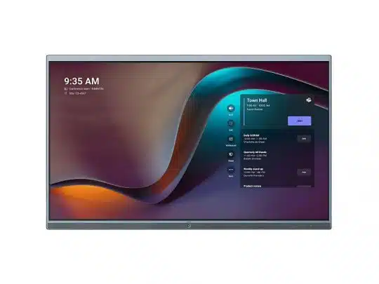 Yealink ETV65 65-Zoll Touch Erweiterungsdisplay zeigt auf dem Bildschirm eine moderne Benutzeroberfläche mit Uhrzeit, Datum und einer Meeting-Agenda "Town Hall" vor einem Hintergrund aus abstrakten, farbenfrohen Mustern. Ideal für Konferenzräume und professionelle Meetings.