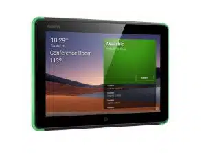 Yealink RoomPanel Touch Panel zeigt Buchungsinformationen für den Konferenzraum 1132, inklusive Uhrzeit, Datum, Status "Verfügbar" und grünem "Reservieren"-Button auf der rechten Seite zum Mieten oder Kaufen des Raums.