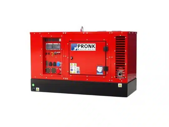 Roter Industriegenerator von PRONK MACHINERY mit gut sichtbaren Bedienfeldern und verschiedenen Schaltern, freistehend auf weißem Hintergrund.