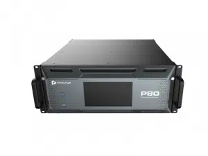 Der Steglos Switcher Pixelhue P80 ist ein schwarzes, rackfähiges Gerät mit Frontdisplay, LEDs, Lüftungsgittern und Griffen.