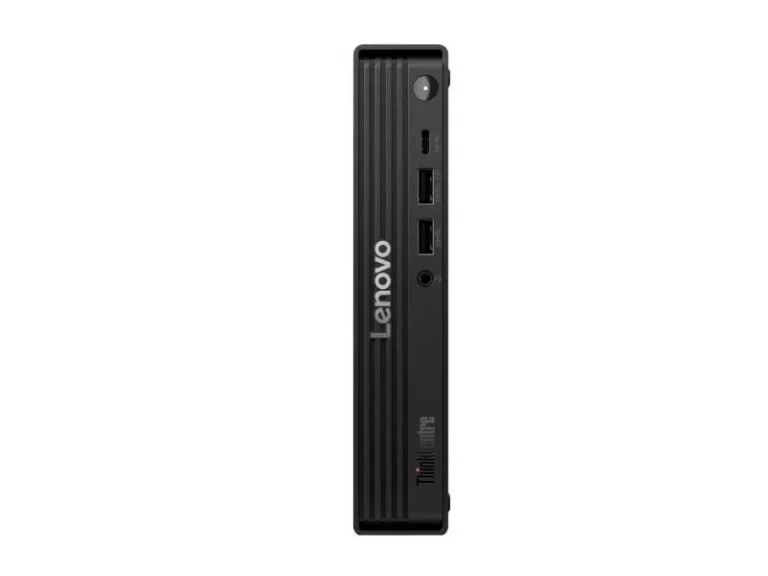 Lenovo ThinkCentre M70q Gen 6 Mini-PC steht vertikal, Front mit USB-Anschlüssen, Audio-Buchse und sichtbarem Lenovo-Logo.