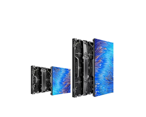 Samsung Flachbildschirm: Vier Monitore in Reihe, der vordere zeigt ein leuchtendes blau-oranges Muster, die anderen die Rückseite.