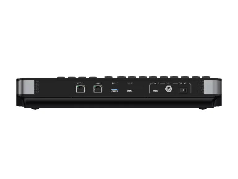 PIXELHUE U5 mini Fader Event-Controller – Rückansicht mit 2 Ethernet-Anschlüssen, USB, USB-C, Stromanschluss und Power-Taste in Weiß.
