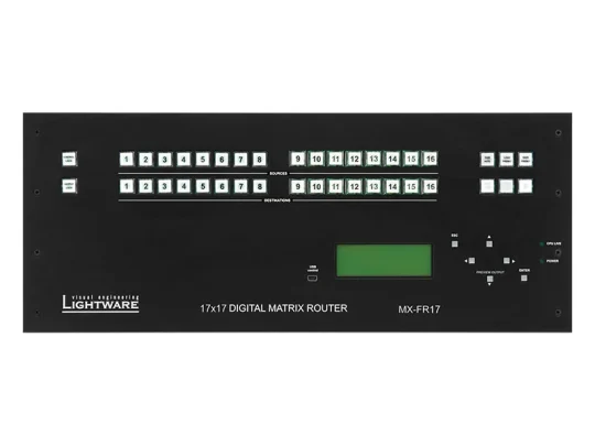 Lightware 17x17 Digital Matrix Router, Vorderansicht: Schwarzes Bedienfeld mit beschrifteten Tasten, kleinem Display und Navigationselementen – einfach zu bedienen, übersichtlich gestaltet.